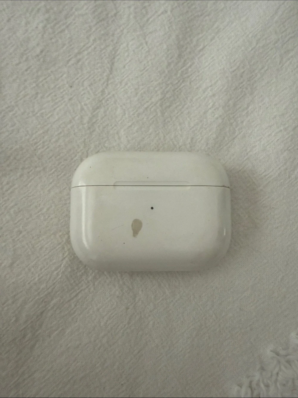 Apple White AirPods Pro with Charging Case